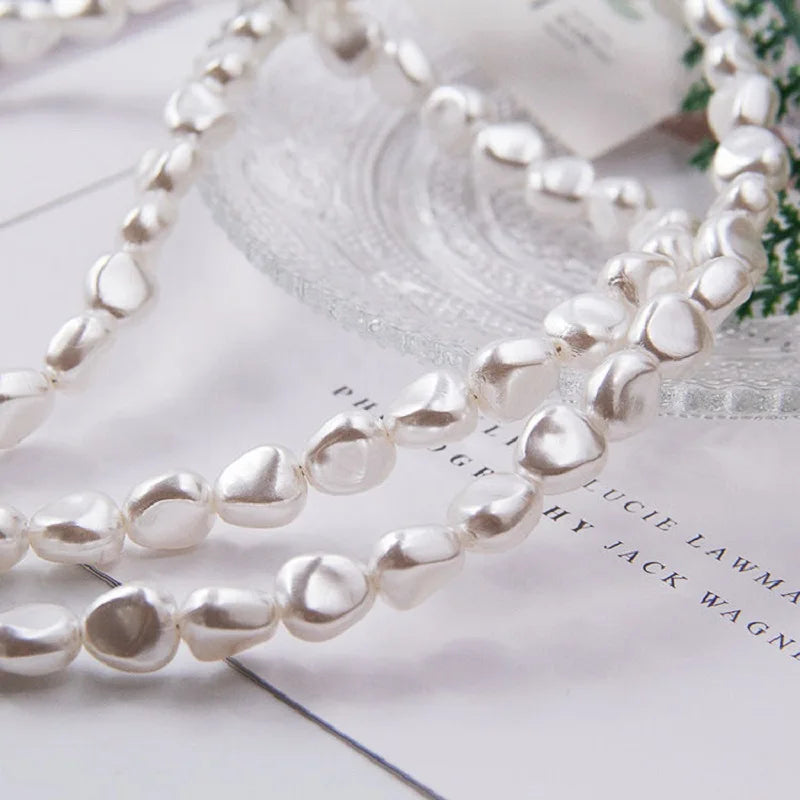 Luxury Transparent Crossbody Pearl Chain Phone Case – Elegant Hands-Free Protection for iPhone