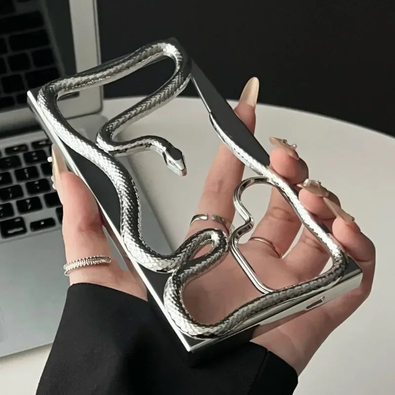 Luxury 3D Snake Pattern Case – Shockproof & Heat Dissipating Cover for Samsung Galaxy S25/S24/S23 FE/S22 Ultra