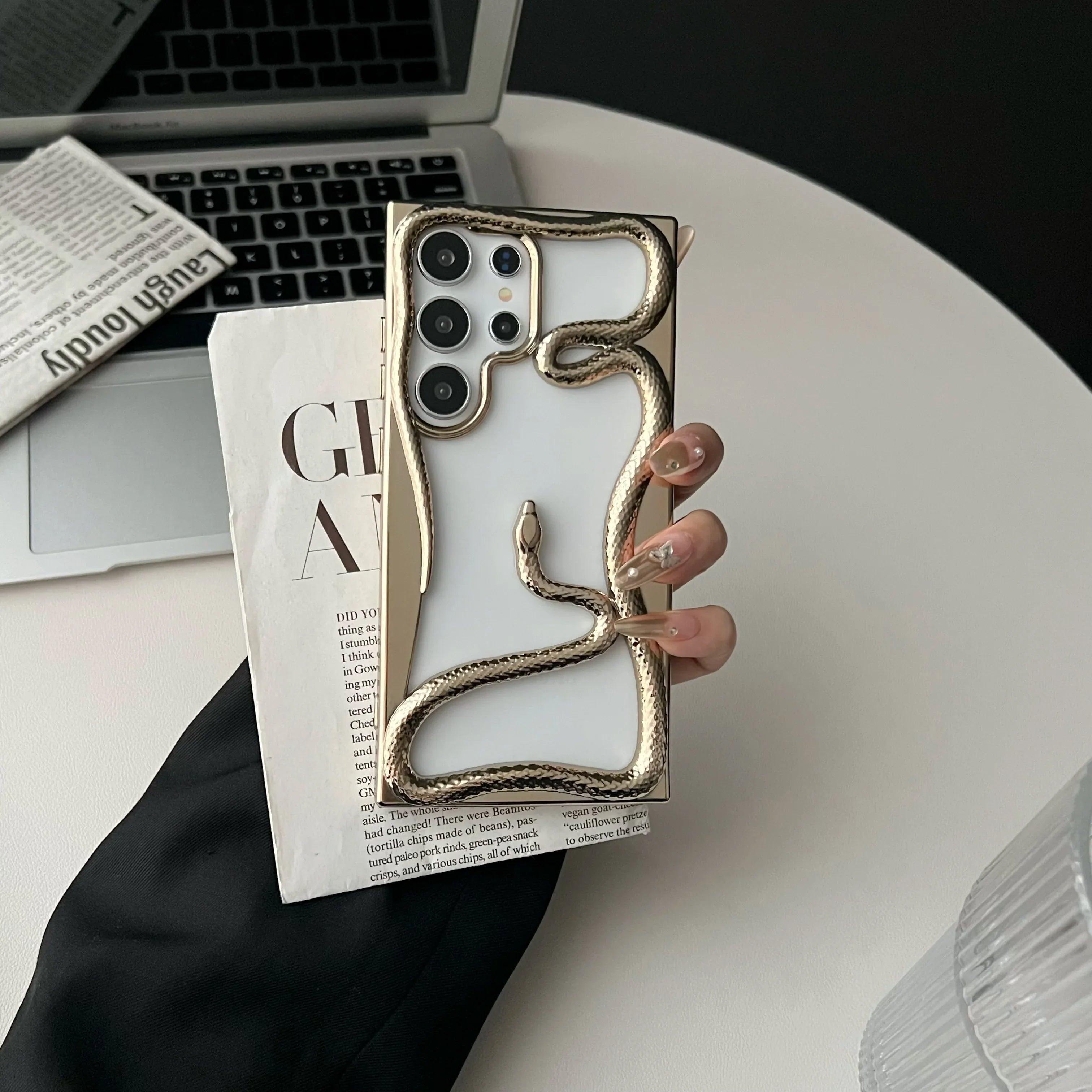 Luxury 3D Snake Pattern Case – Shockproof & Heat Dissipating Cover for Samsung Galaxy S25/S24/S23 FE/S22 Ultra