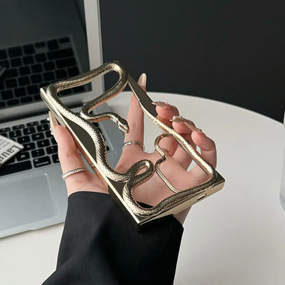 Luxury 3D Snake Pattern Case – Shockproof &amp; Heat Dissipating Cover for Samsung Galaxy S25/S24/S23 FE/S22 Ultra